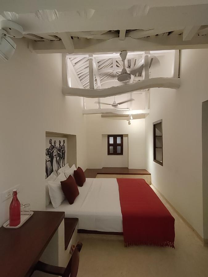 Mangala Heritage By Luxunlock Private Villas Tirukkannapuram Exterior foto