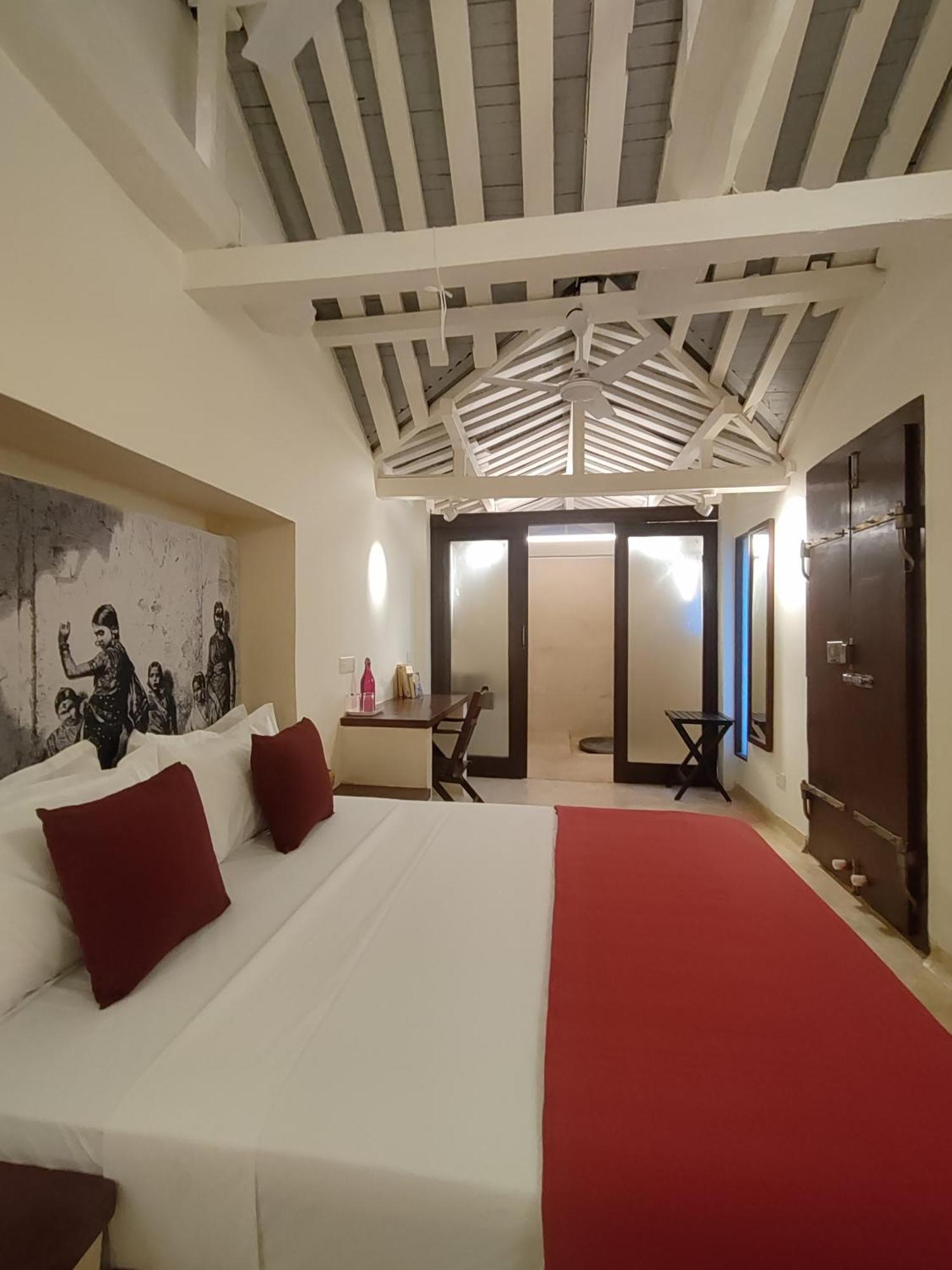 Mangala Heritage By Luxunlock Private Villas Tirukkannapuram Exterior foto